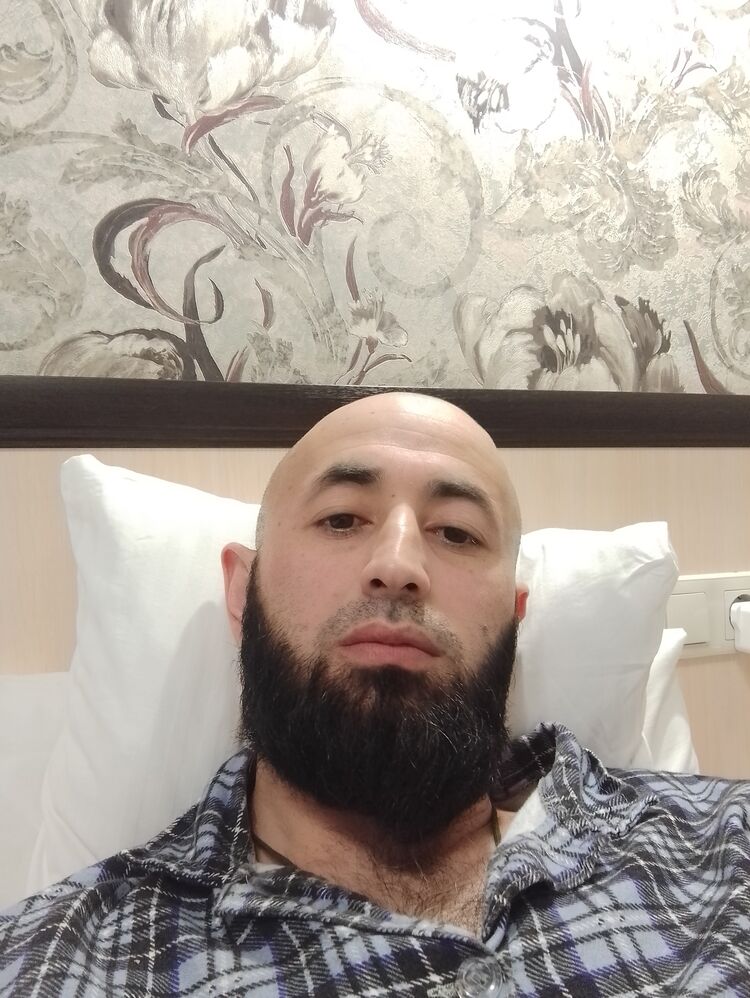  44180647  , 35 ,    