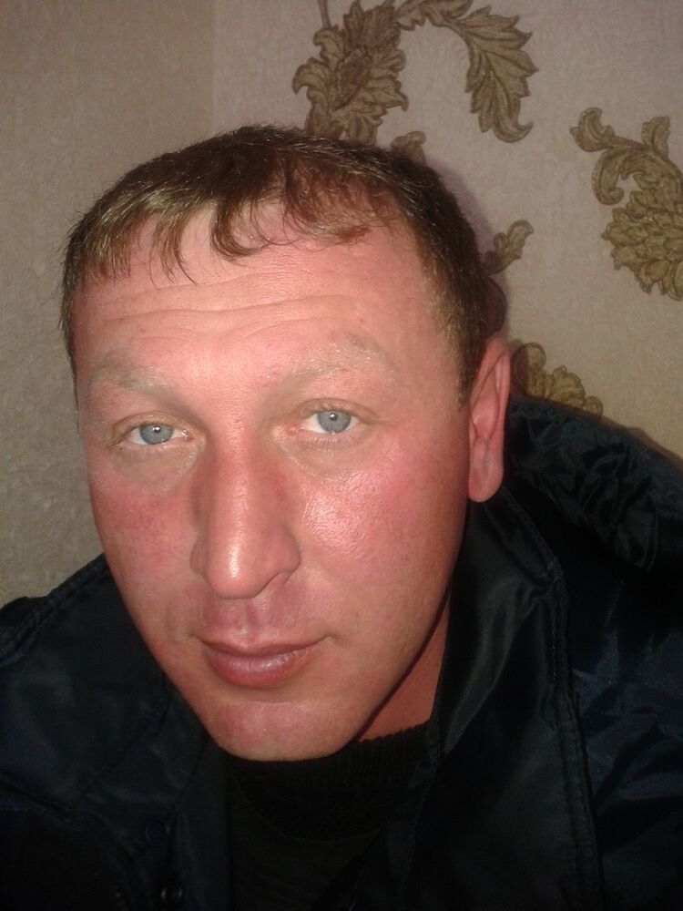  4029887  Arsen, 47 ,    