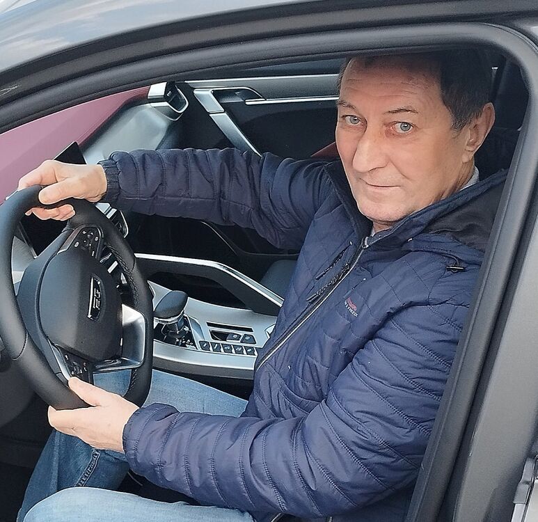  ,   Vladimir, 55 ,   ,   , c , 