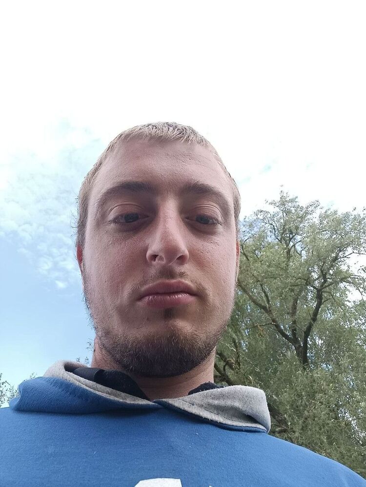  44560347  , 24 ,    
