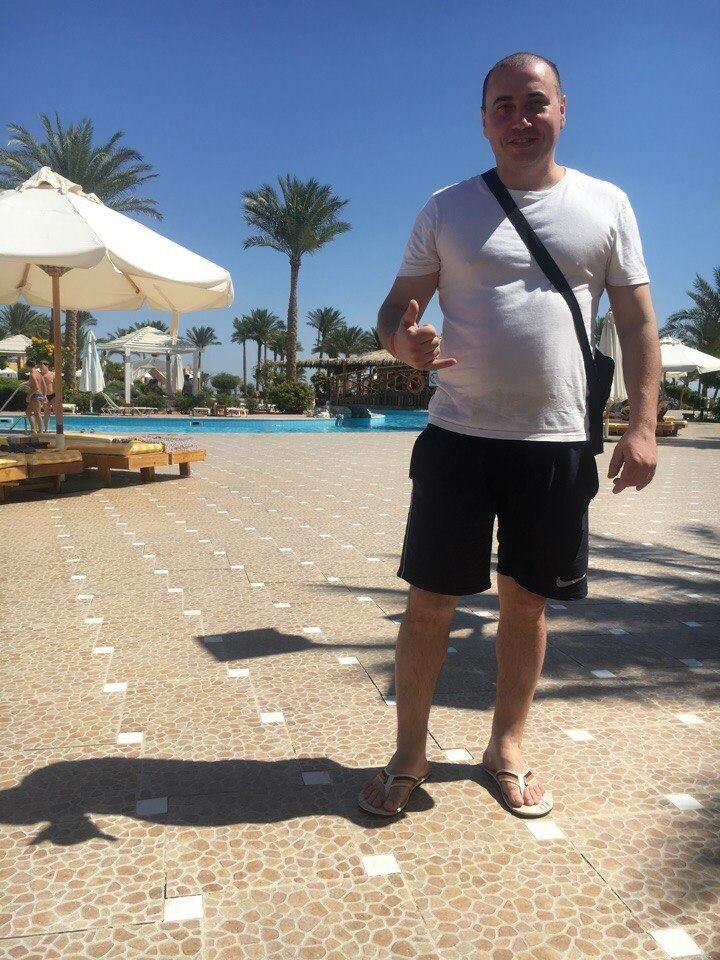  ,   Alex, 41 ,   ,   , c 