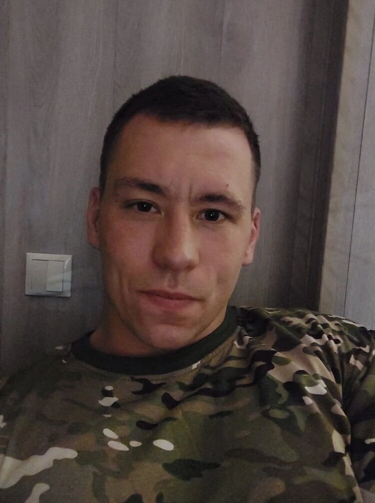   ,   Mikhail, 26 ,   c 