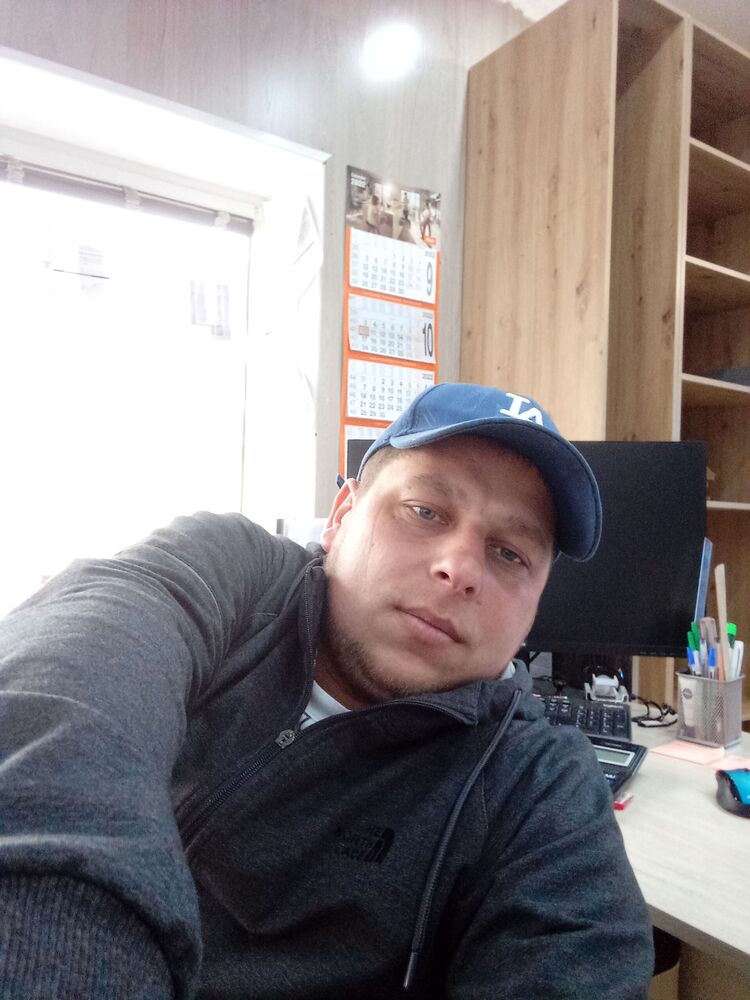  29975537  , 35 ,    -