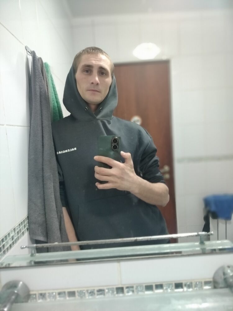  51288527  , 25 ,    