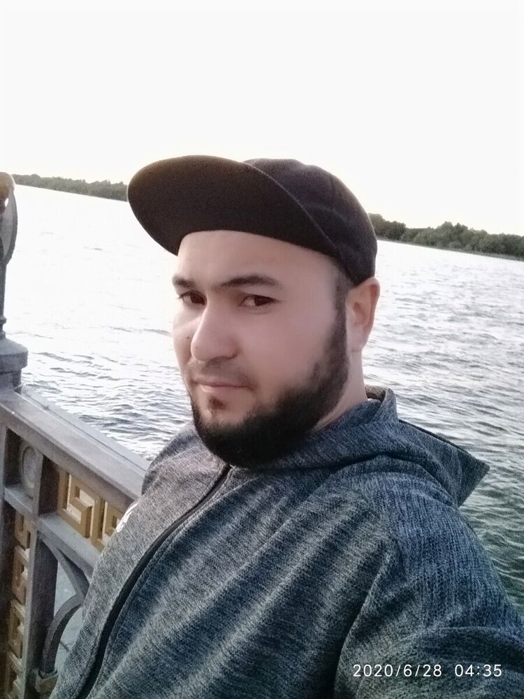  20423647  Yusuf, 35 ,    