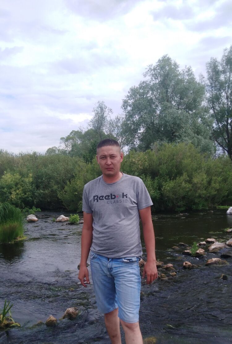  54156797  Almas, 39 ,    