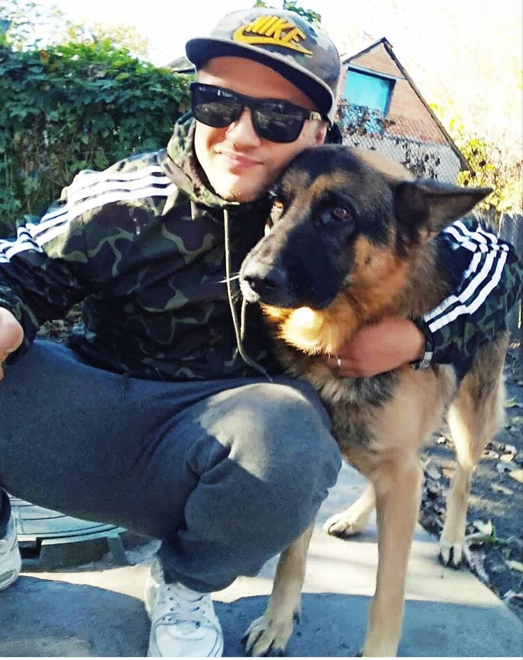  --,   Yakov, 32 ,   ,   