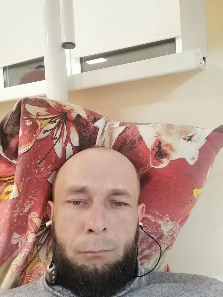  38999657  , 34 ,    