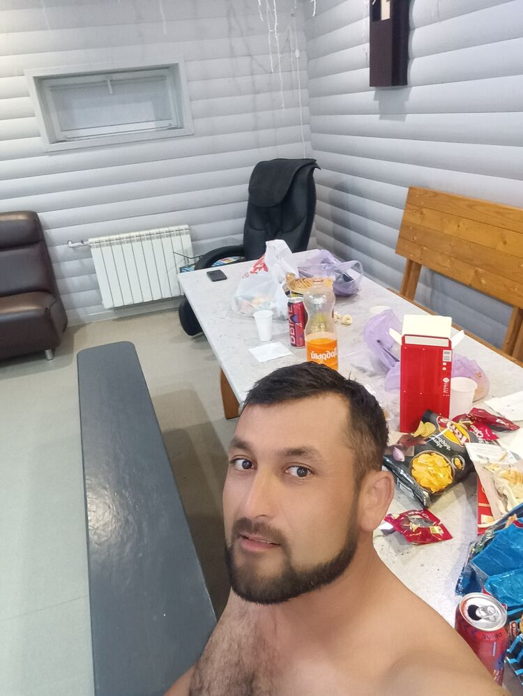  46106367   , 35 ,    