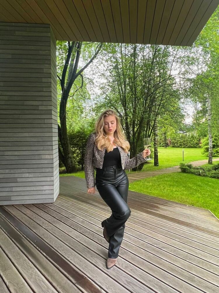 ���� 54390217 ������� ������, 32 ����, ���� ���������� � ����