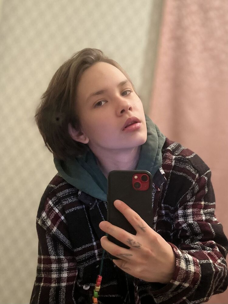  -,   , 21 ,  