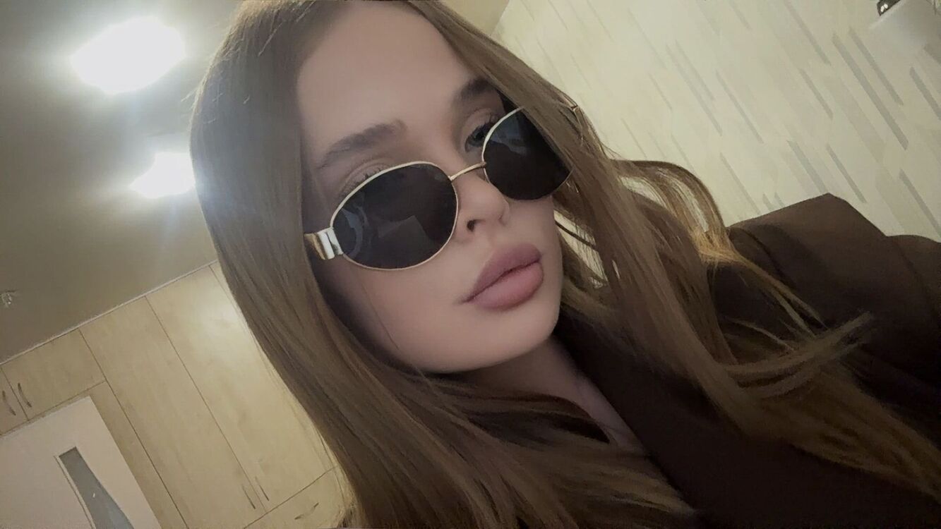  52398137  Asia, 22 ,    