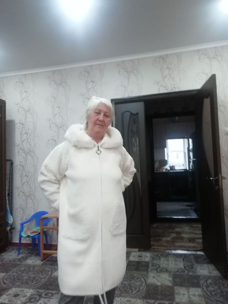  Novy,   , 70 ,   ,   