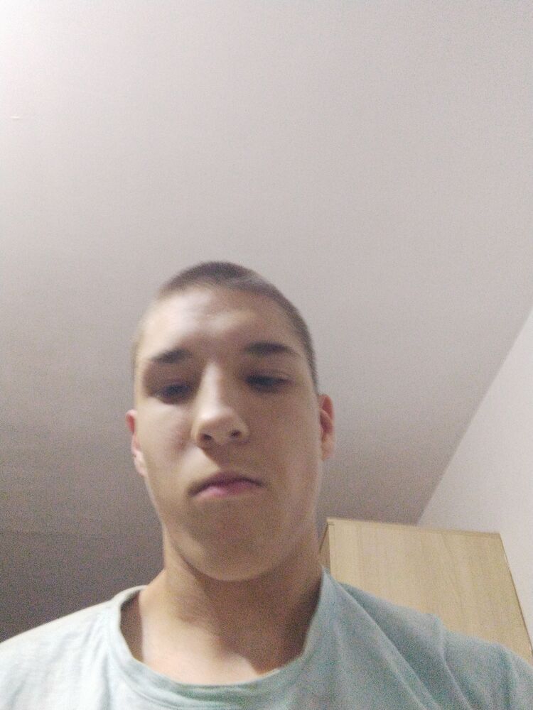 52829627  Sergey, 18 ,    