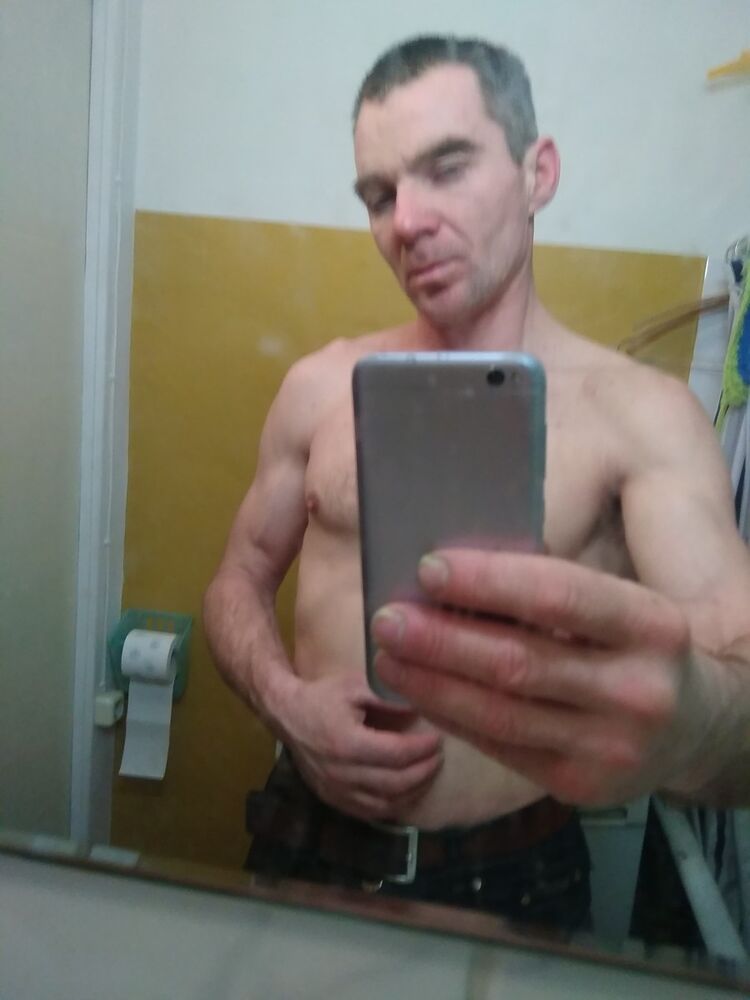  ,   Robert, 48 ,   ,   , c 