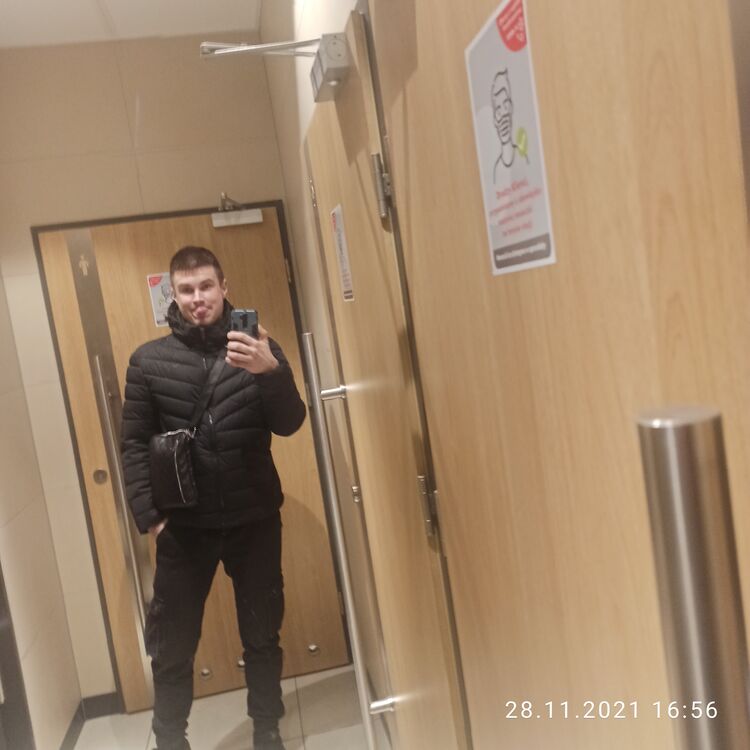  24602697  Vladislav, 28 ,    