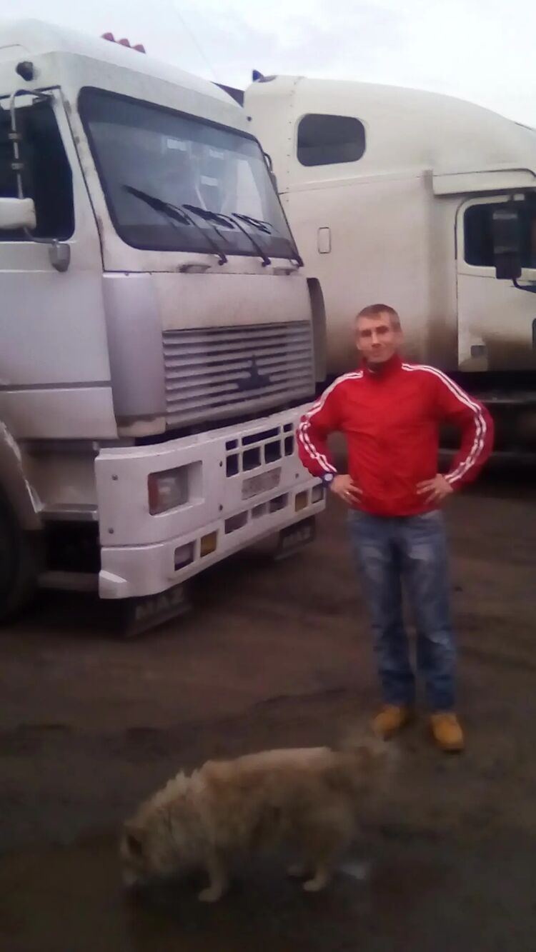  ,   Anton, 32 ,   ,   , c , 