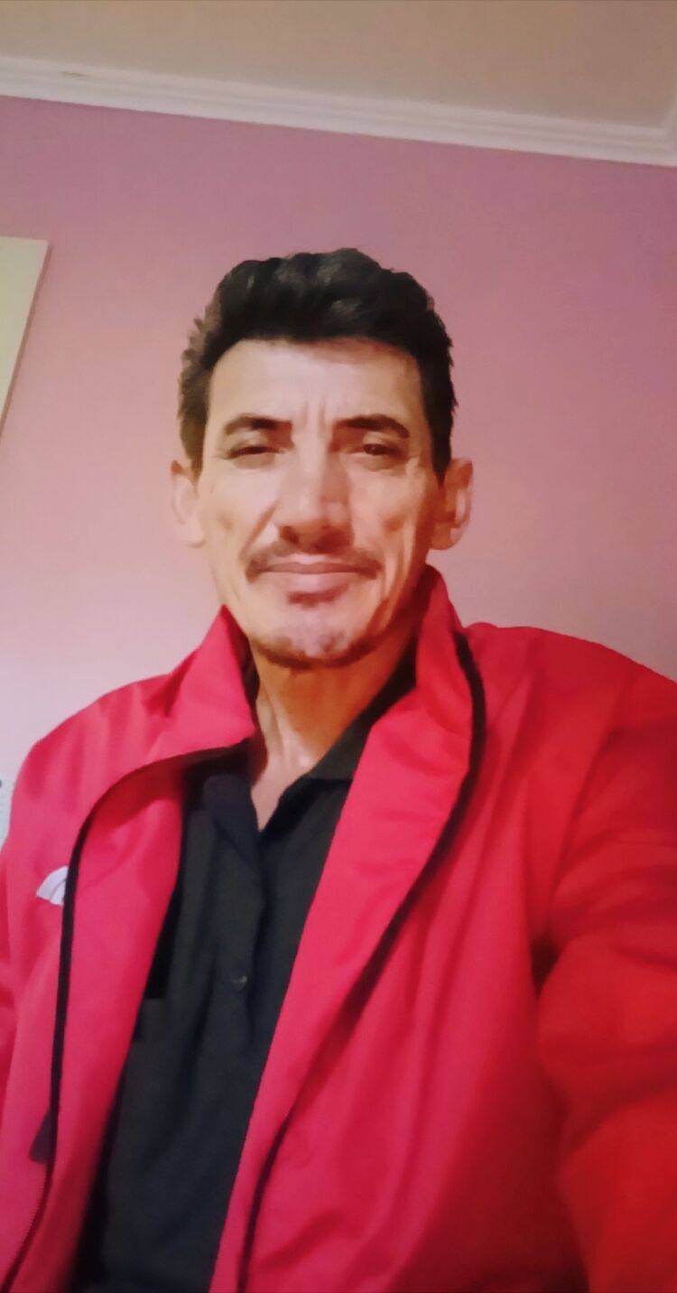  46942247  Ali, 54 ,    