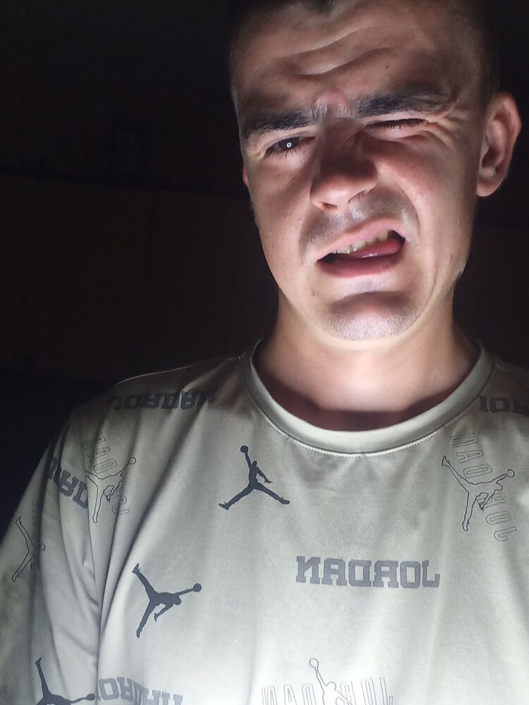  44944567  , 24 ,    