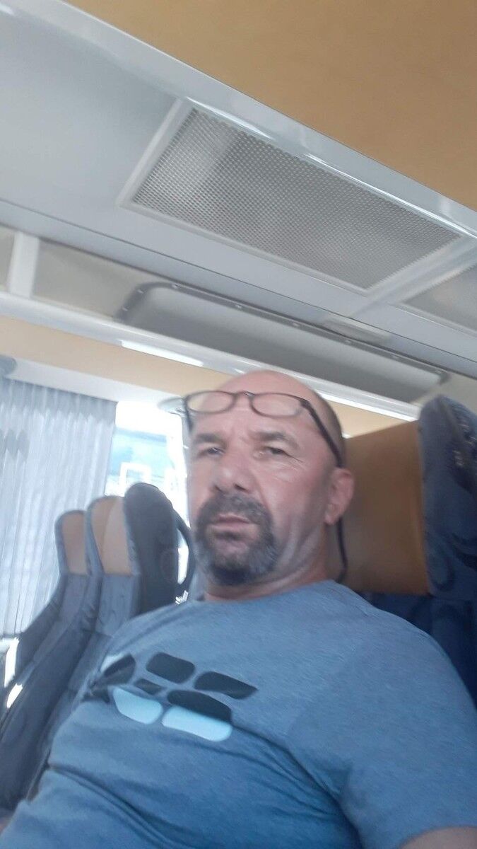  19640757  Ahmet, 61 ,    