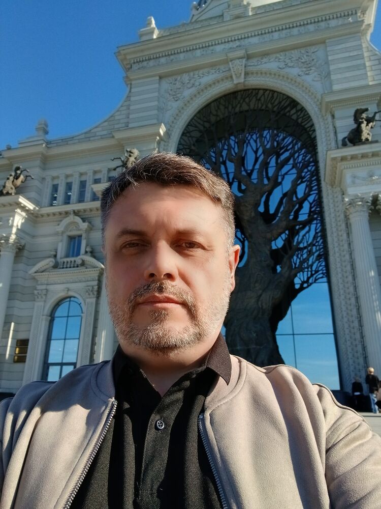  ,   Kirill, 46 ,   ,   , c 