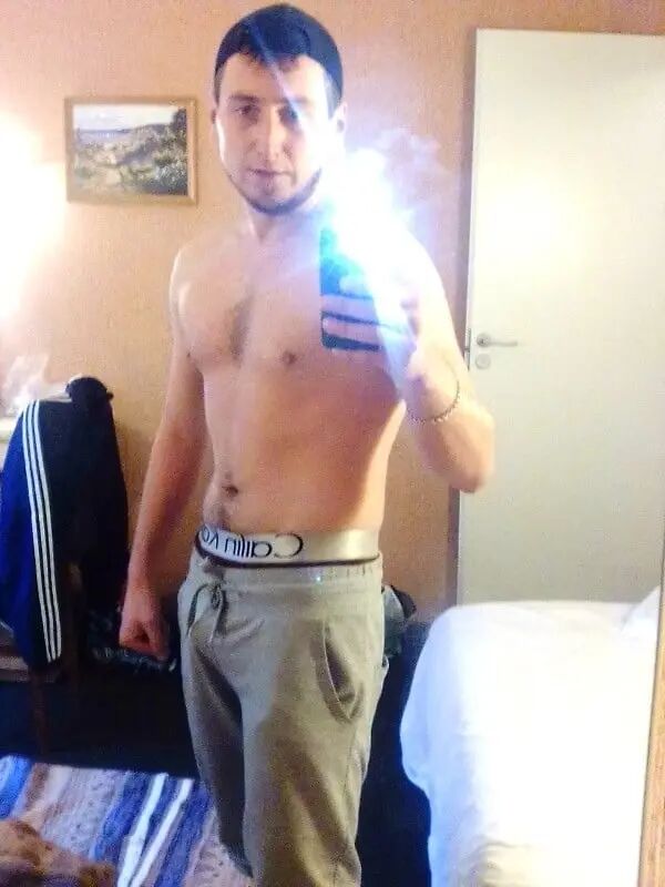  ,   Ivan, 32 ,   ,   , c 