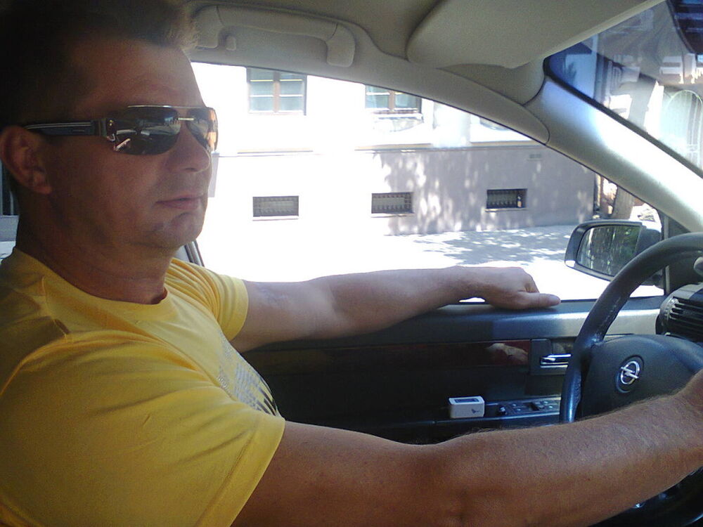  14620017  Roman, 47 ,    