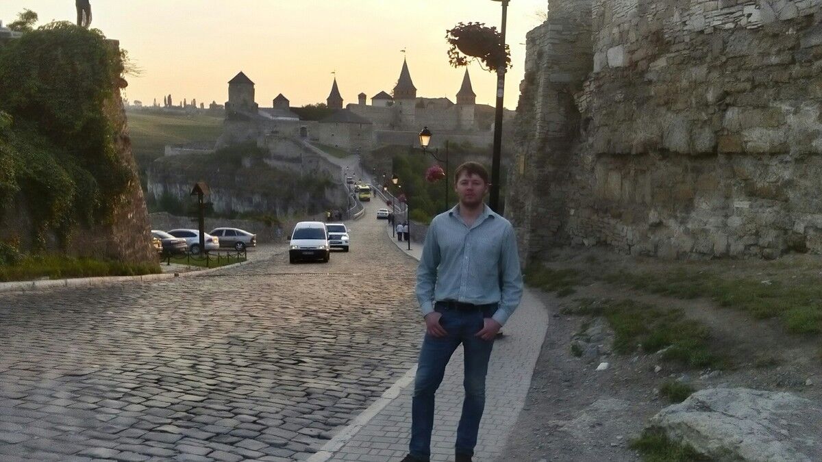  ,   Magnus, 37 ,   ,   , c 