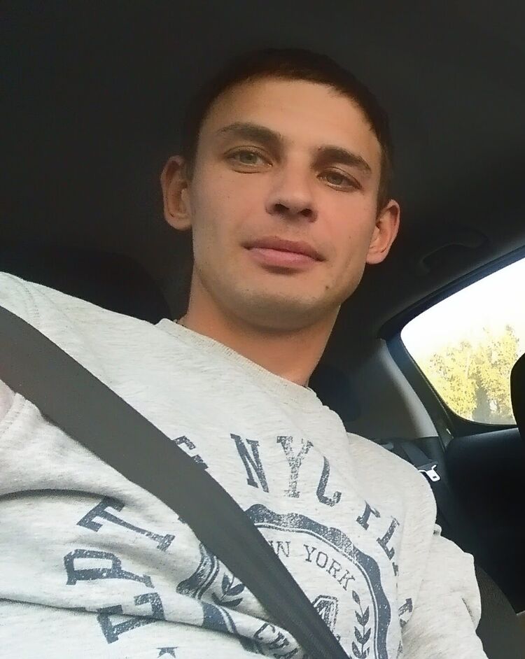  18093527  , 34 ,    