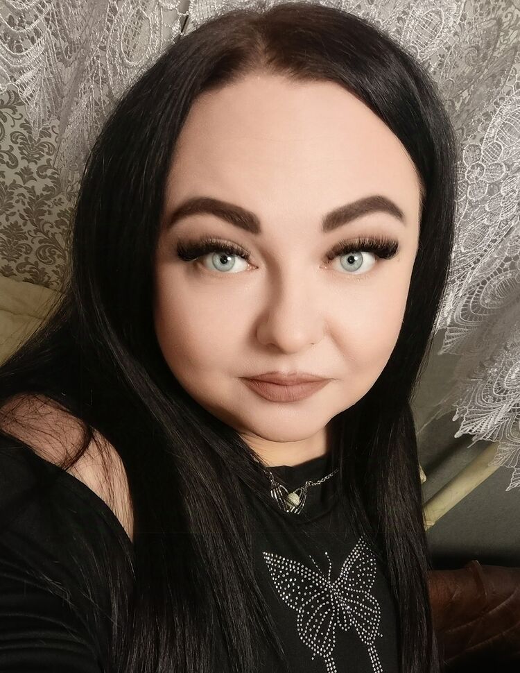  48620657  Marishka, 30 ,    