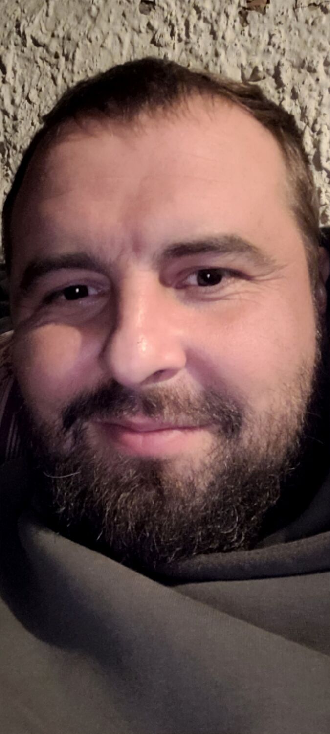  44973557  , 35 ,    