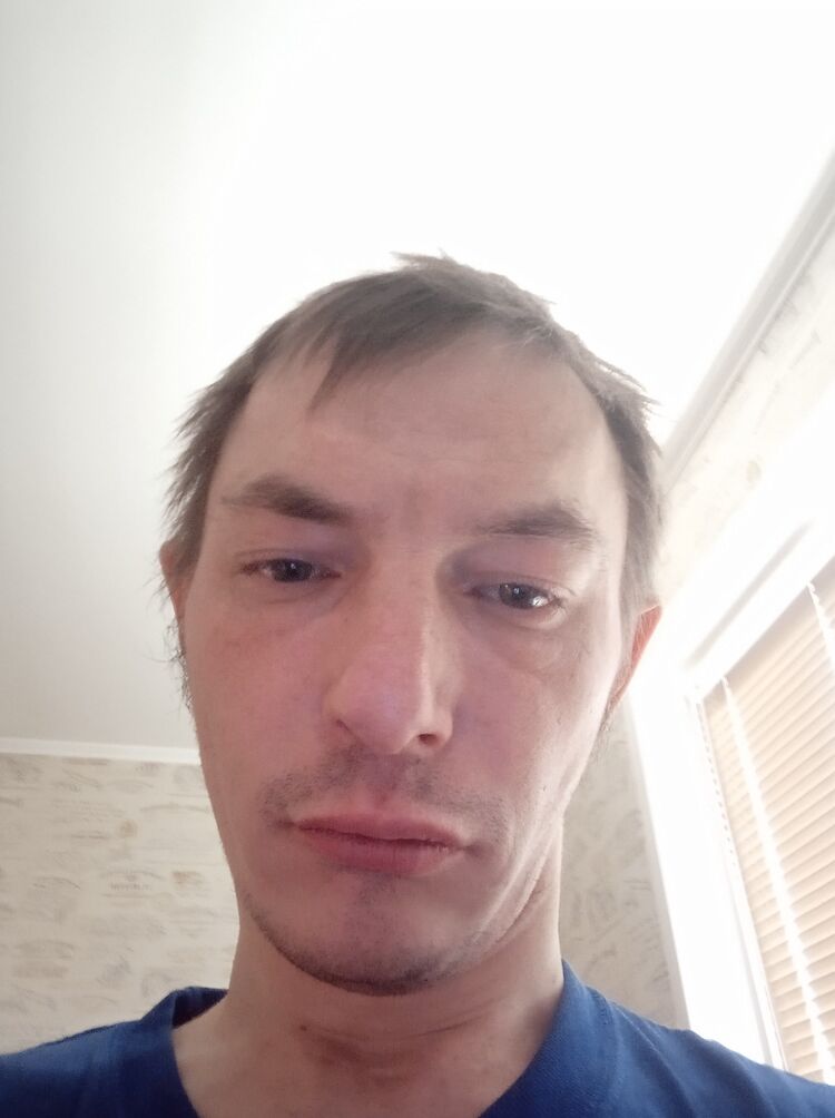  33022547  , 37 ,    