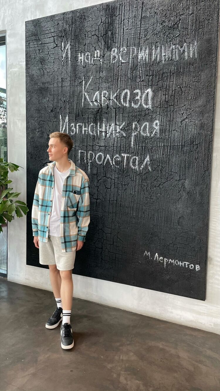  36788067  , 23 ,    