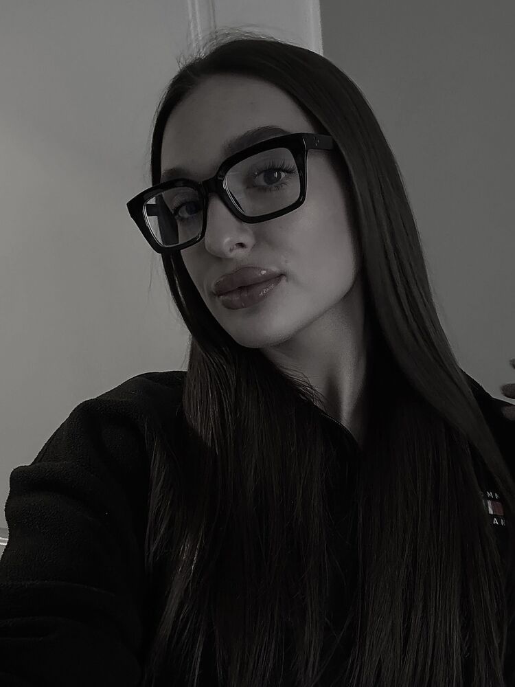  54277427  , 22 ,    -