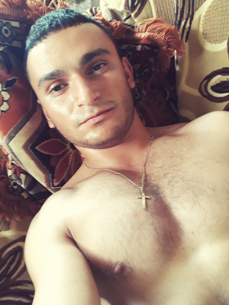  ,   Narek, 26 ,   ,   , c , 