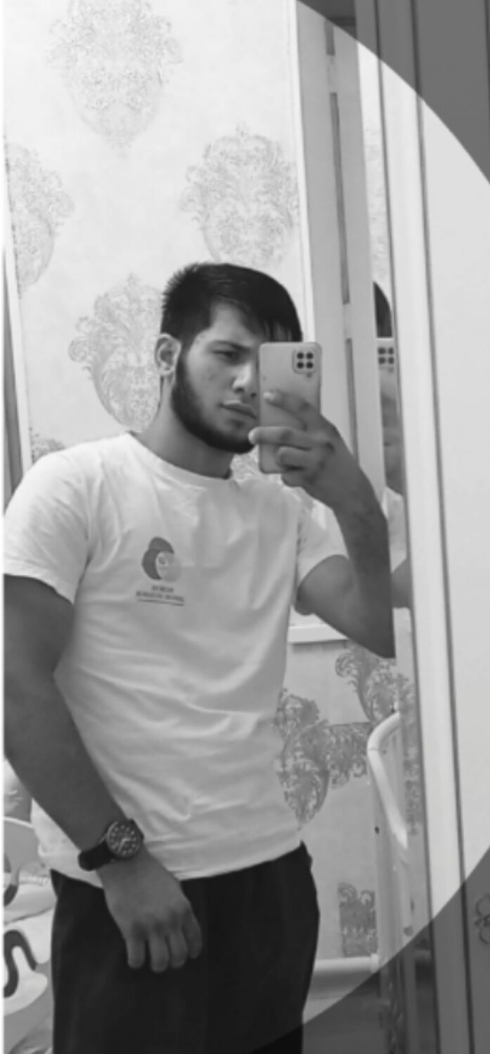 44353037  , 22 ,    