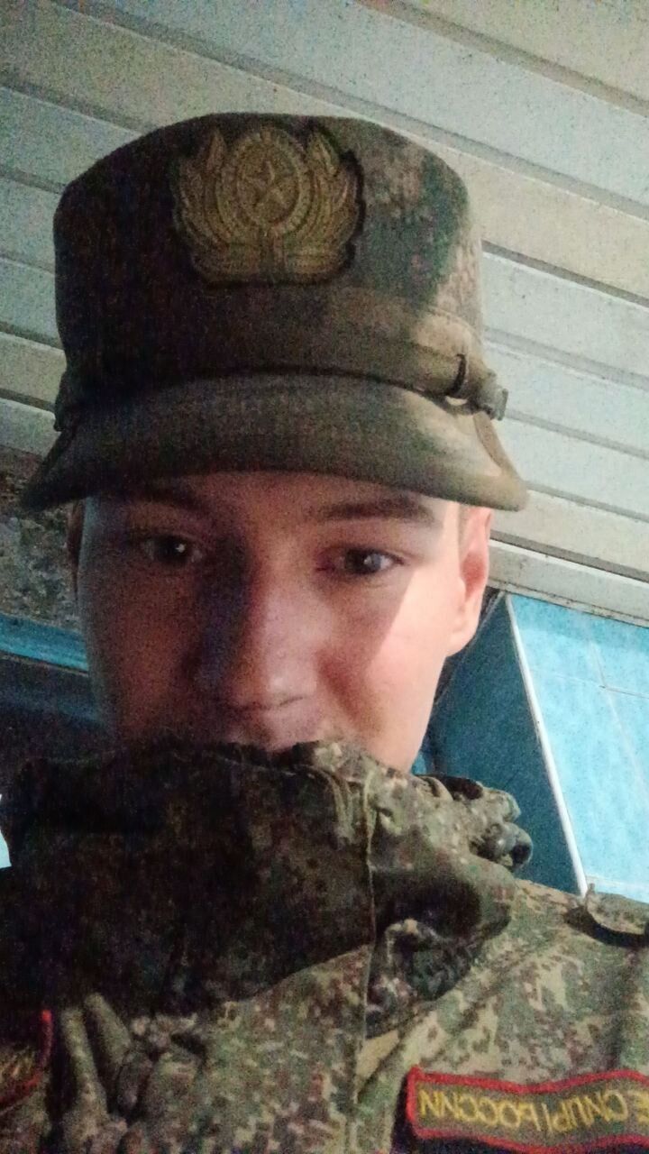  43953477  , 21 ,    