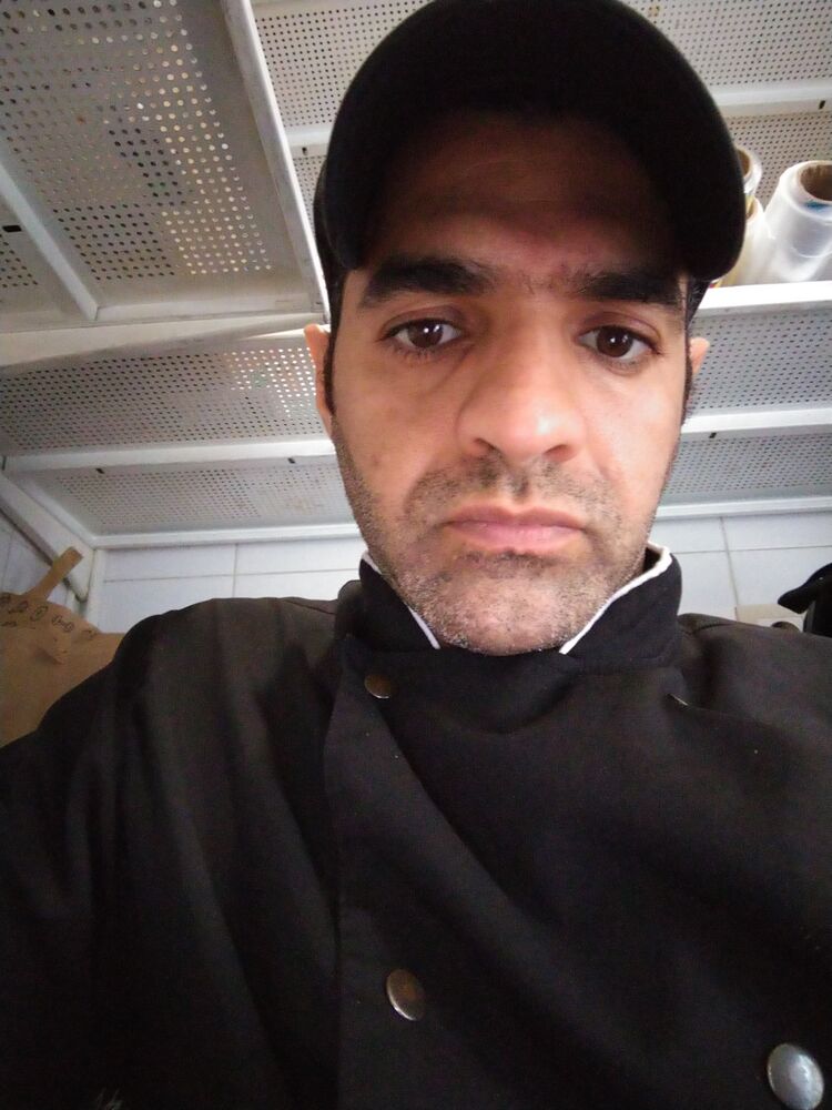  ,   Mustafa, 29 ,   ,   