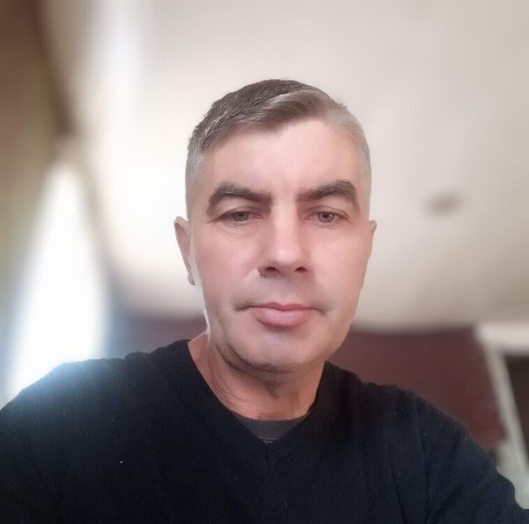  46574837  Bodrug Mihae, 46 ,    
