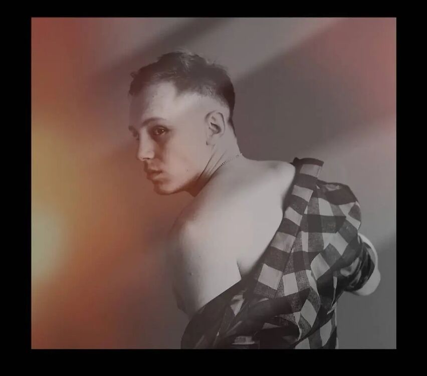 ���� 44174907 ������� ����, 32 ����, ���� ���������� � �����������