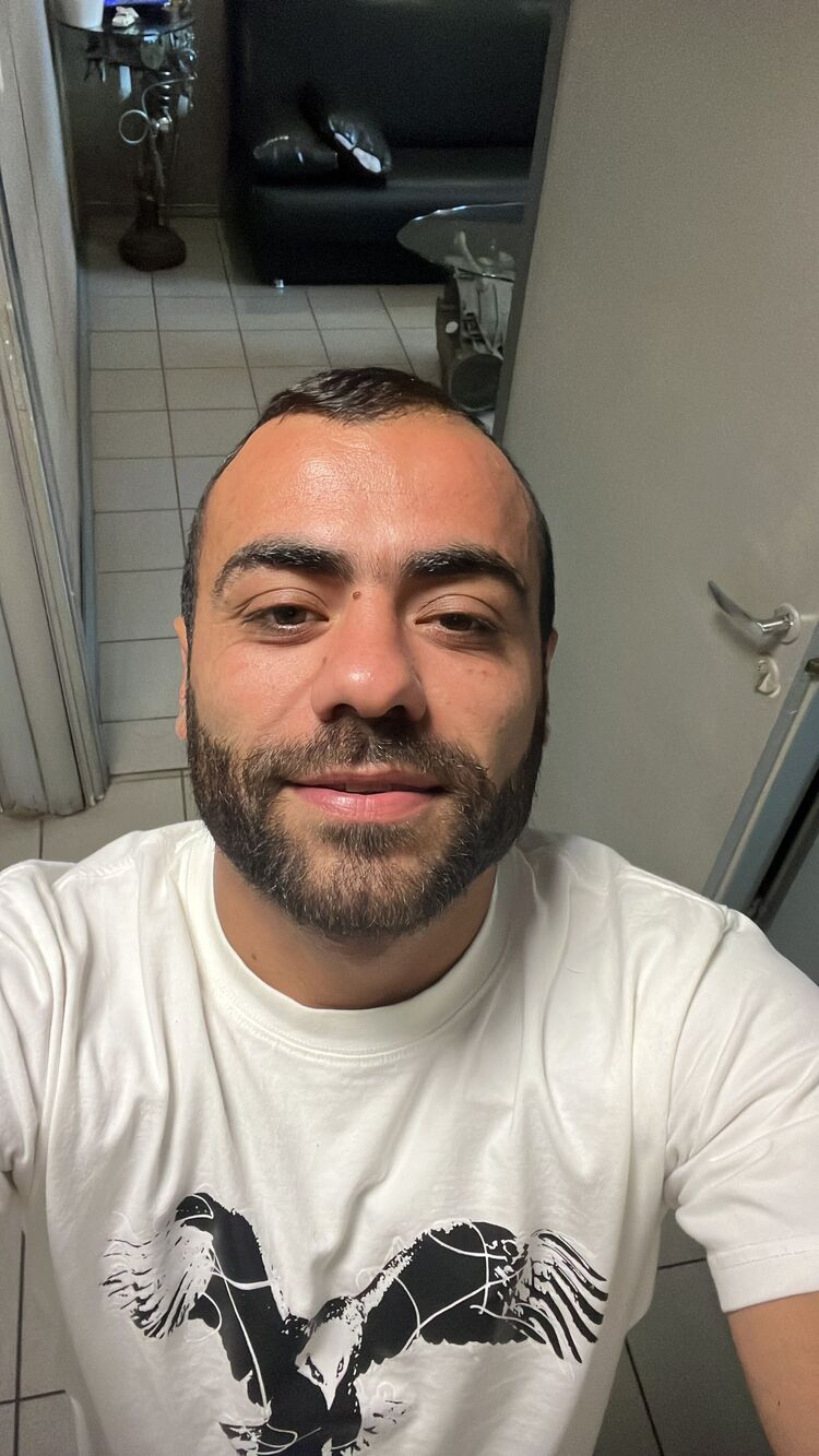  52766447  , 31 ,    -