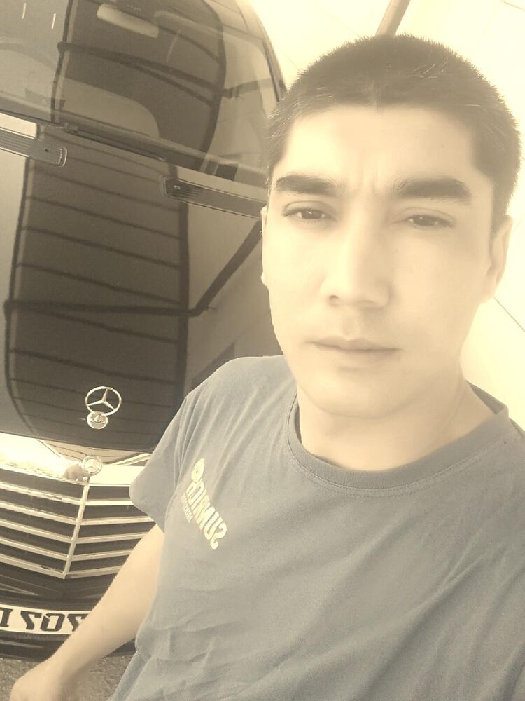 44985177  Sultan, 38 ,    