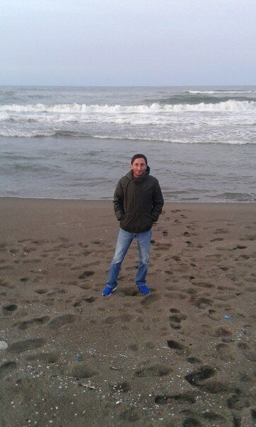  ,   Onur, 42 ,   ,   , c 