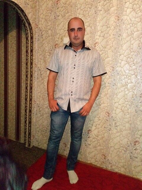 10673857  , 37 ,    
