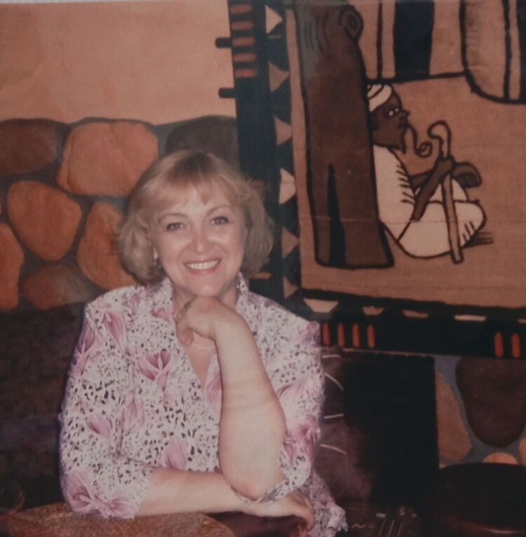  53237927  , 71 ,    -