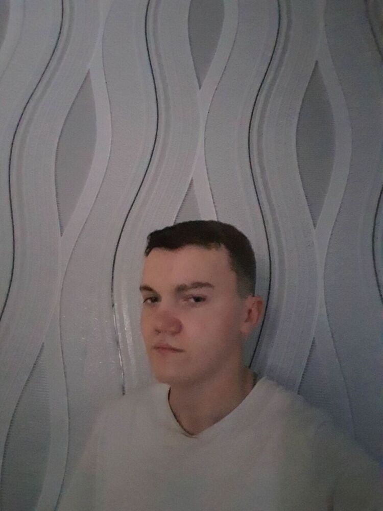  40381407  , 20 ,    