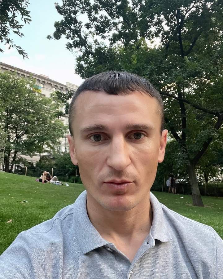  Praha,   , 33 ,   ,   