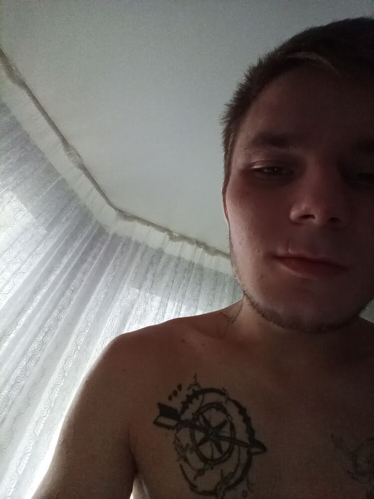  45804517  , 21 ,    