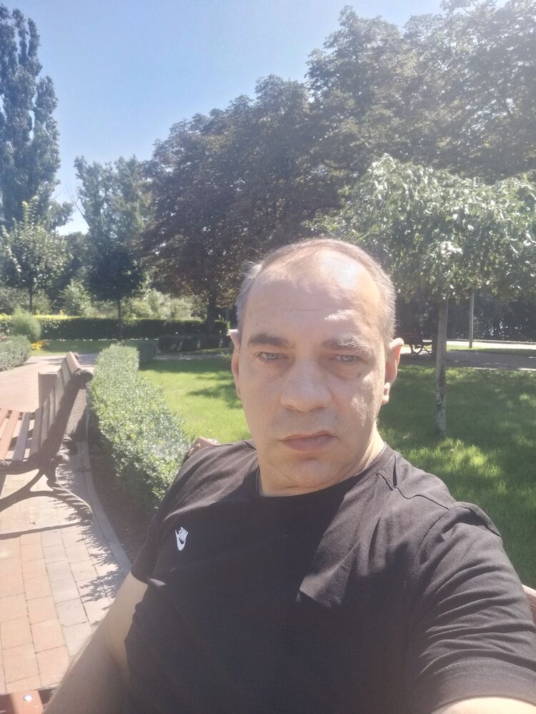  42069957  , 54 ,    