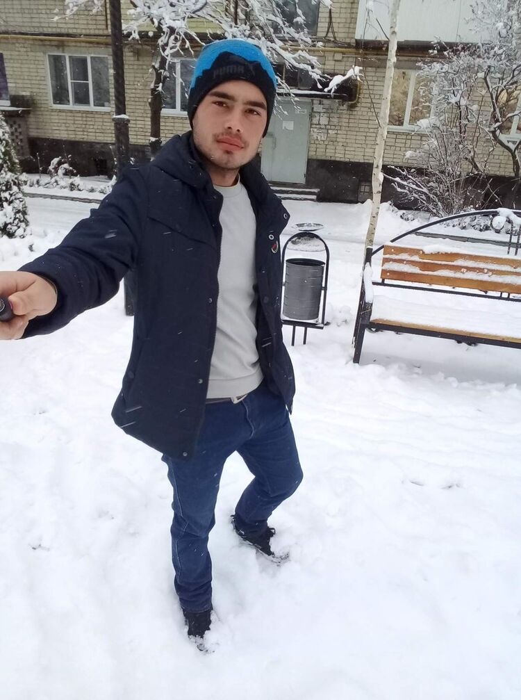  19126487  , 28 ,    -